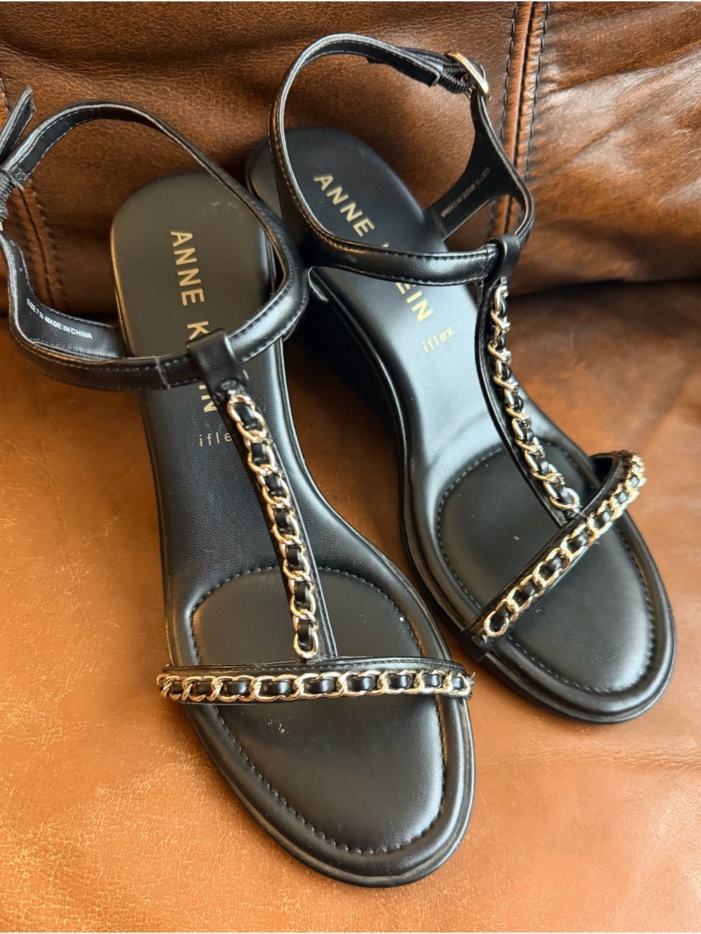 Anne Klein Black T-Strap Sandals with Gold Chain Detail